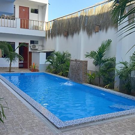 Hospedaje Ola Marina Манкора Екстериор снимка
